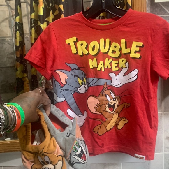Tom and Jerry tshirt and slippers - Picture 1 of 8
